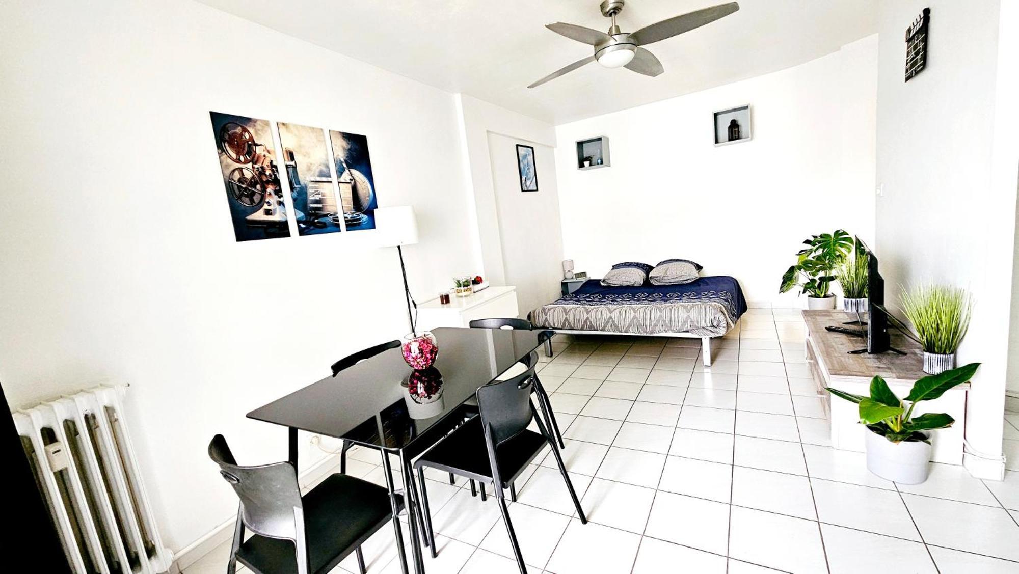 Charmant Studio Cannes Centre - Ideal Vacance Et Congres Εξωτερικό φωτογραφία